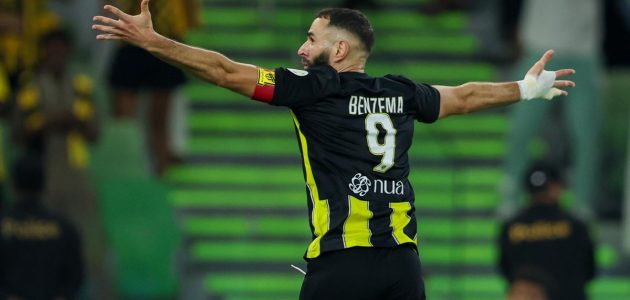 بنزيما ينفي رغبته في الرحيل عن العملاق السعودي الاتحاد في يناير المقبل